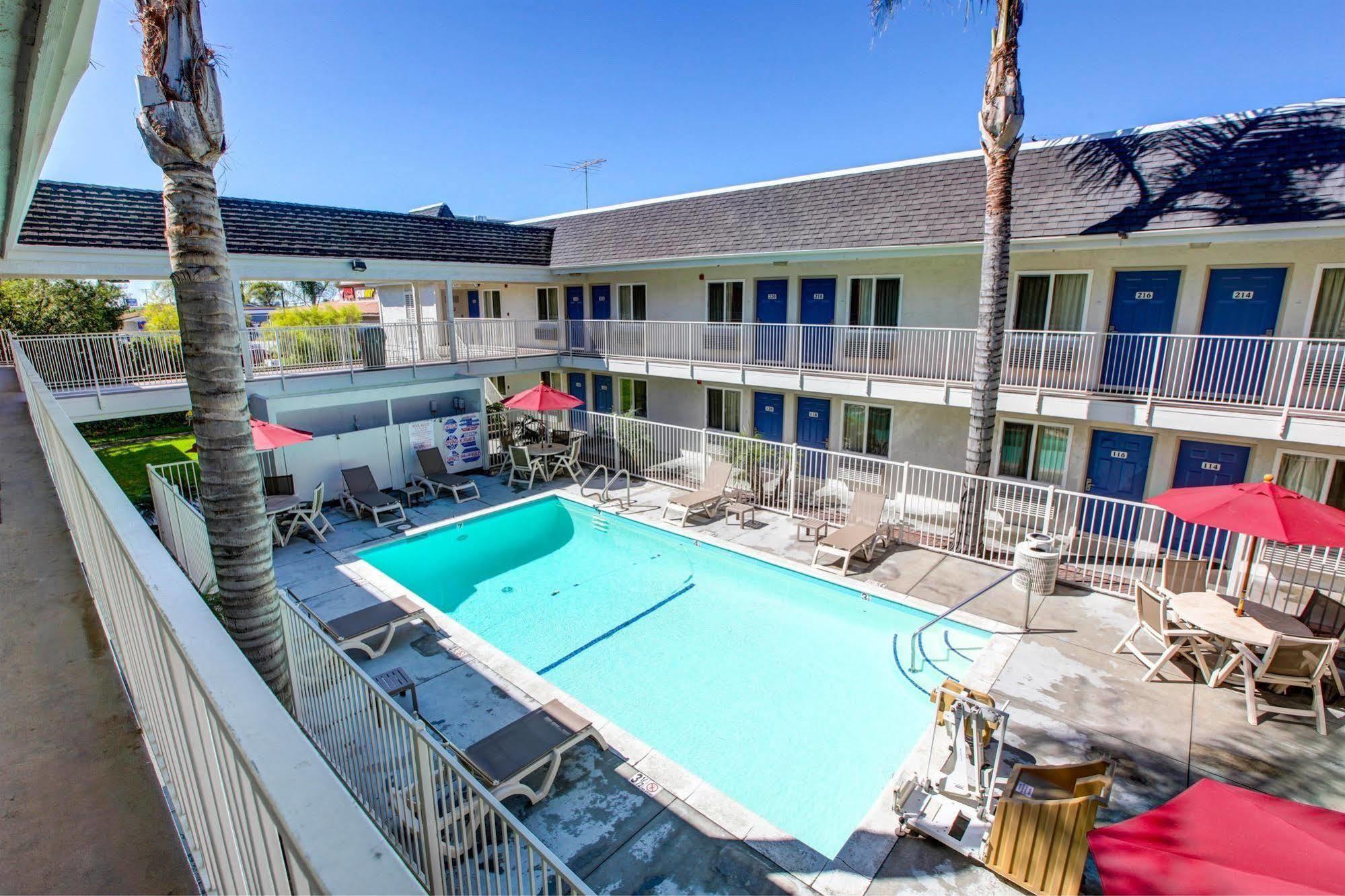 Motel 6-Westminster, Ca - North Exteriör bild
